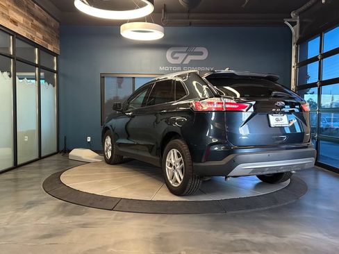 Used 2022 Ford Edge SEL w/ Convenience Package AWD/4WD image 5