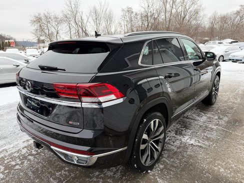 Used 2020 Volkswagen Atlas Cross Sport SEL Premium image 4