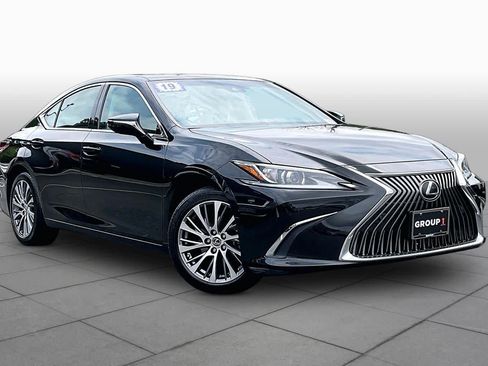 Used 2019 Lexus ES 350 w/ Premium Package FWD image 3