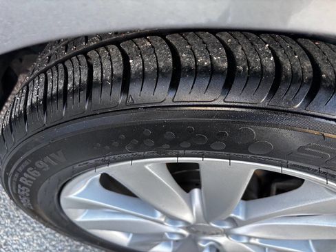 Used 2015 Kia Forte EX image 26