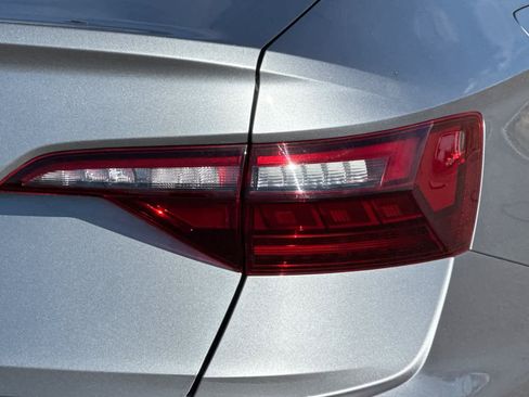 Used 2020 Volkswagen Jetta S image 25