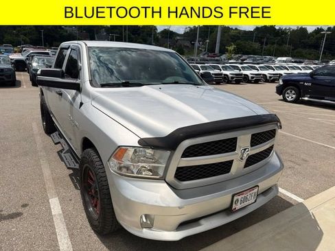 Used 2014 RAM 1500 Express AWD/4WD image 2