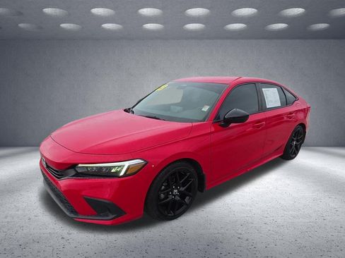 Used 2023 Honda Civic Sport image 3