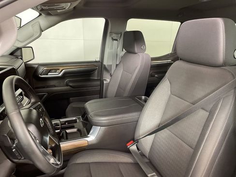 Used 2024 Chevrolet Silverado 1500 LT Trail Boss image 23