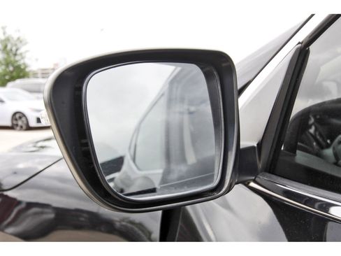 Used 2019 Nissan Rogue Sport SV image 10