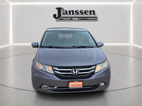 Used 2015 Honda Odyssey Touring image 8