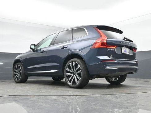 Used 2023 Volvo XC60 B5 Ultimate image 18