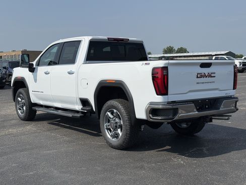 New 2026 GMC Sierra 2500 SLT w/ SLT Premium Package AWD/4WD image 7