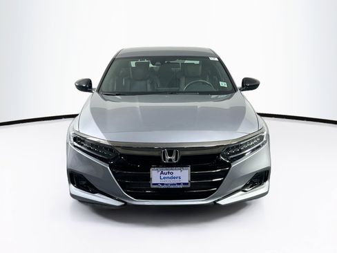 Used 2022 Honda Accord Sport image 2