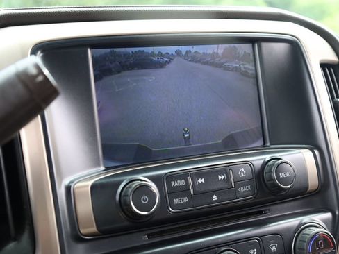 Used 2014 GMC Sierra 1500 Denali w/ Driver Alert Package AWD/4WD image 9