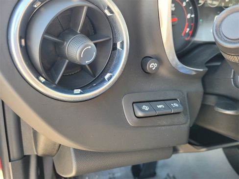 Used 2017 Chevrolet Camaro SS image 25