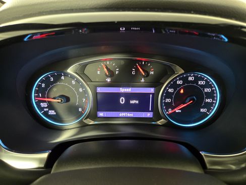 Used 2022 Chevrolet Traverse LT AWD/4WD image 18