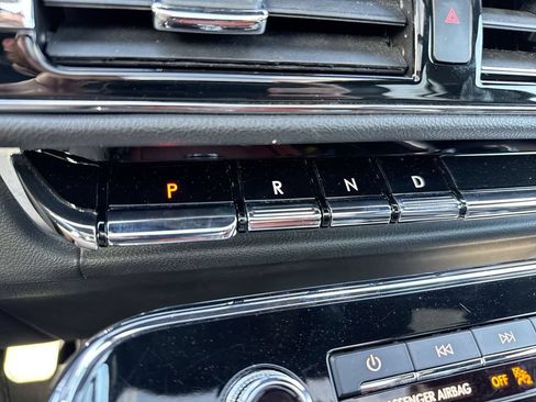 Used 2023 Lincoln Navigator Reserve AWD/4WD image 18