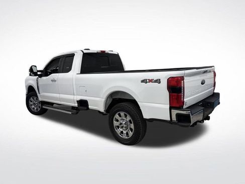 Used 2024 Ford F350 Lariat w/ Chrome Package image 3