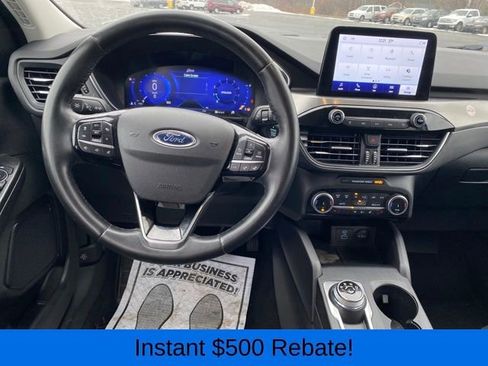 Used 2022 Ford Escape Titanium image 7