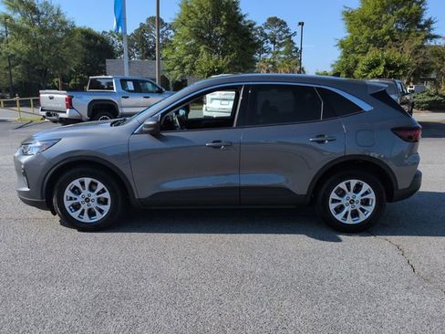 Used 2023 Ford Escape Active FWD image 6