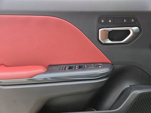 New 2025 Kia K4 GT-Line image 32