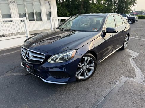 Used 2016 Mercedes-Benz E 350 4MATIC Sedan image 2