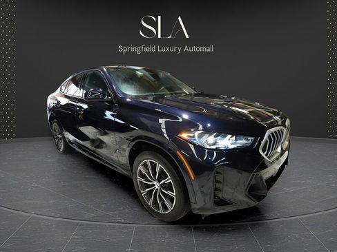 Used 2025 BMW X6 xDrive40i AWD/4WD image 3