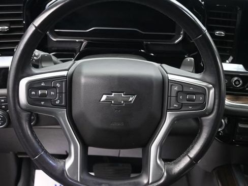 Used 2022 Chevrolet Silverado 1500 RST w/ Convenience Package II AWD/4WD image 28