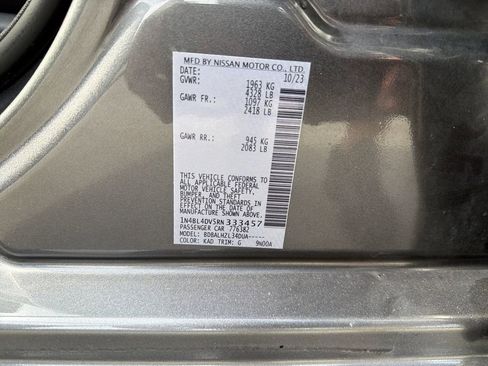 Used 2024 Nissan Altima 2.5 SV FWD image 32