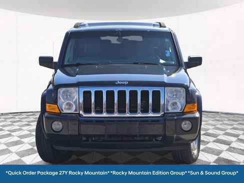 Used 2007 Jeep Commander Sport image 4