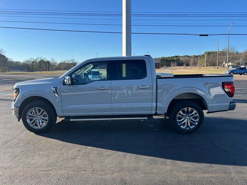 Used 2024 Ford F150 XLT w/ Equipment Group 302A MID image 8