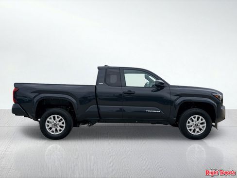 New 2026 Toyota Tacoma SR5 RWD image 8