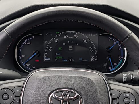 Used 2023 Toyota RAV4 SE w/ Weather & Moonroof Package AWD/4WD image 21