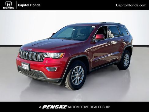 Used 2021 Jeep Grand Cherokee Laredo X AWD/4WD image 1