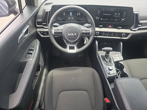 Used 2024 Kia Sportage LX AWD/4WD image 22