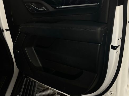 Used 2024 GMC Yukon Denali image 36