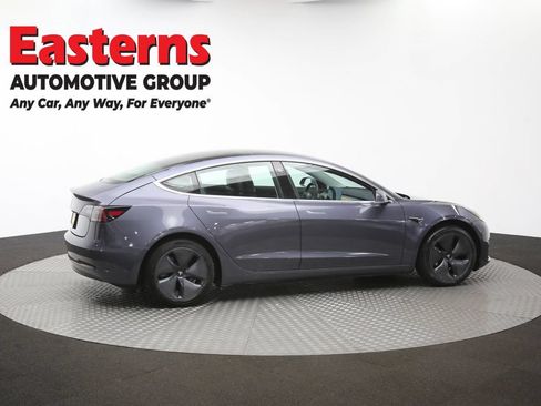 Used 2020 Tesla Model 3 Standard Range Plus RWD image 38