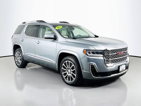 Used 2023 GMC Acadia Denali AWD/4WD image 3