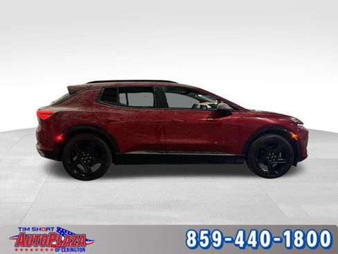 Used 2025 Chevrolet Equinox EV RS FWD image 9