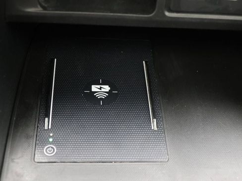 Used 2024 Honda Pilot TrailSport image 30