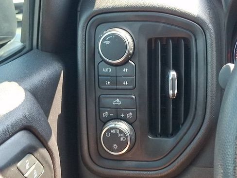 Used 2019 Chevrolet Silverado 1500 Custom Trail Boss w/ Custom Convenience Package AWD/4WD image 26