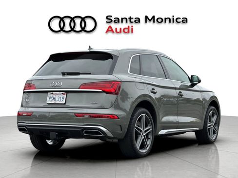 Used 2023 Audi Q5 e Premium w/ Convenience Package AWD/4WD image 2