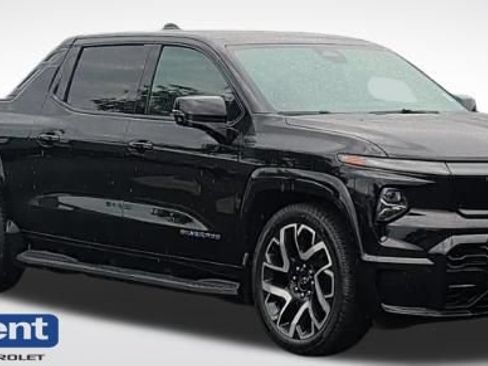 Used 2024 Chevrolet Silverado EV RST AWD/4WD image 1