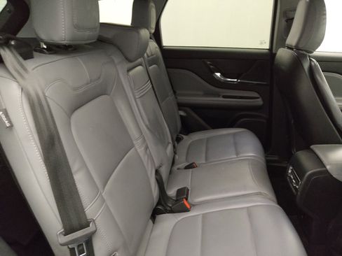 Used 2022 Lincoln Corsair FWD image 19