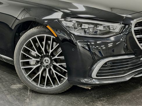 Used 2024 Mercedes-Benz S 580 4MATIC Sedan image 6