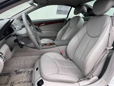 Used 2004 Mercedes-Benz SL 500 image 10