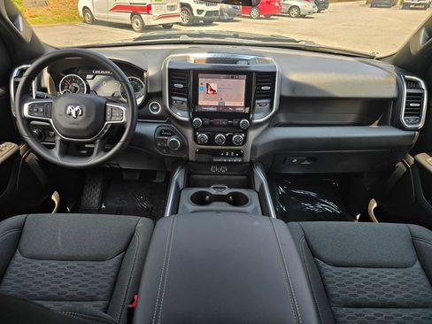 New 2026 RAM 1500 Express AWD/4WD image 6