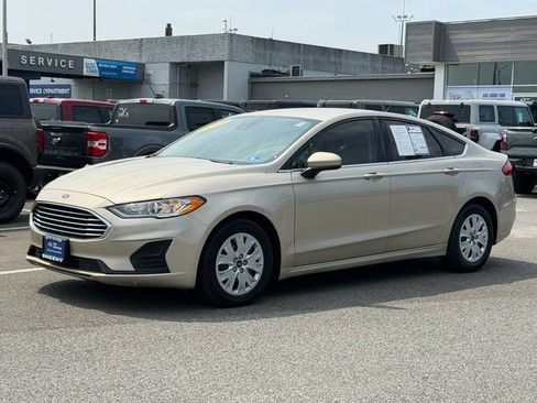 Certified 2019 Ford Fusion S FWD image 1