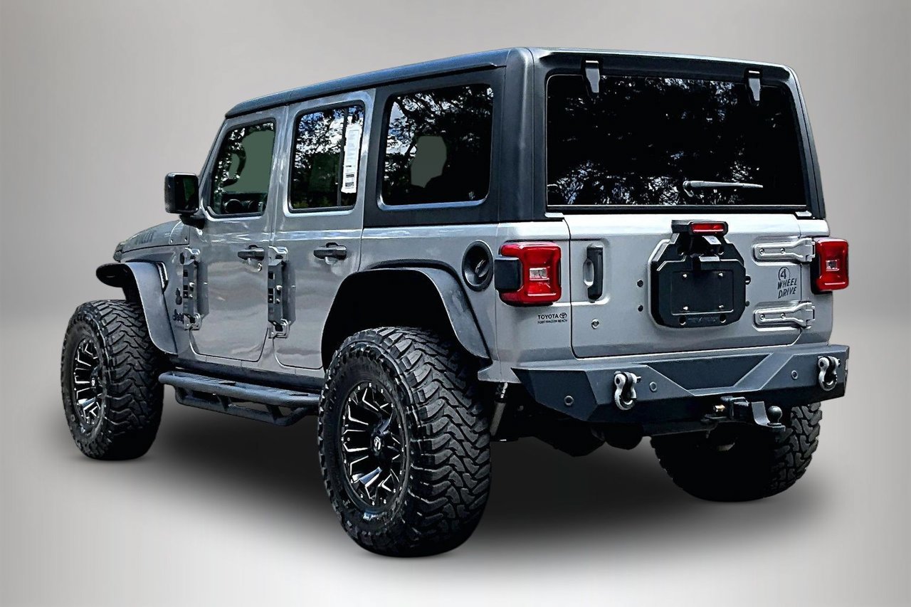 Used 2020 Jeep Wrangler Unlimited Sport AWD/4WD image 4