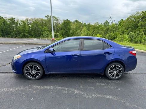 Used 2015 Toyota Corolla S FWD image 6