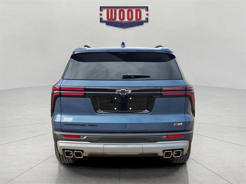 New 2026 Chevrolet Traverse Z71 w/ Driver Confidence Package image 3