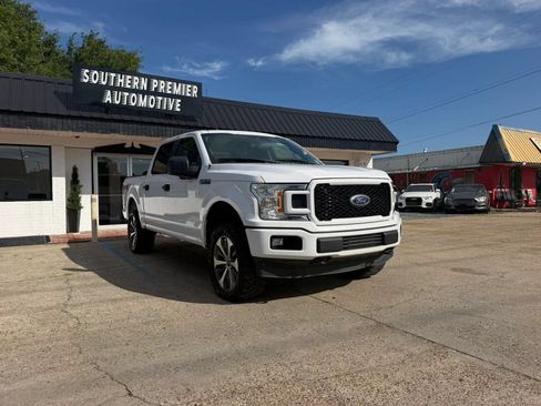 Used 2019 Ford F150 XL w/ Equipment Group 101A Mid AWD/4WD image 3