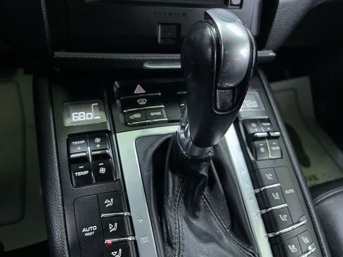 Used 2015 Porsche Macan S w/ Premium Package Plus image 25