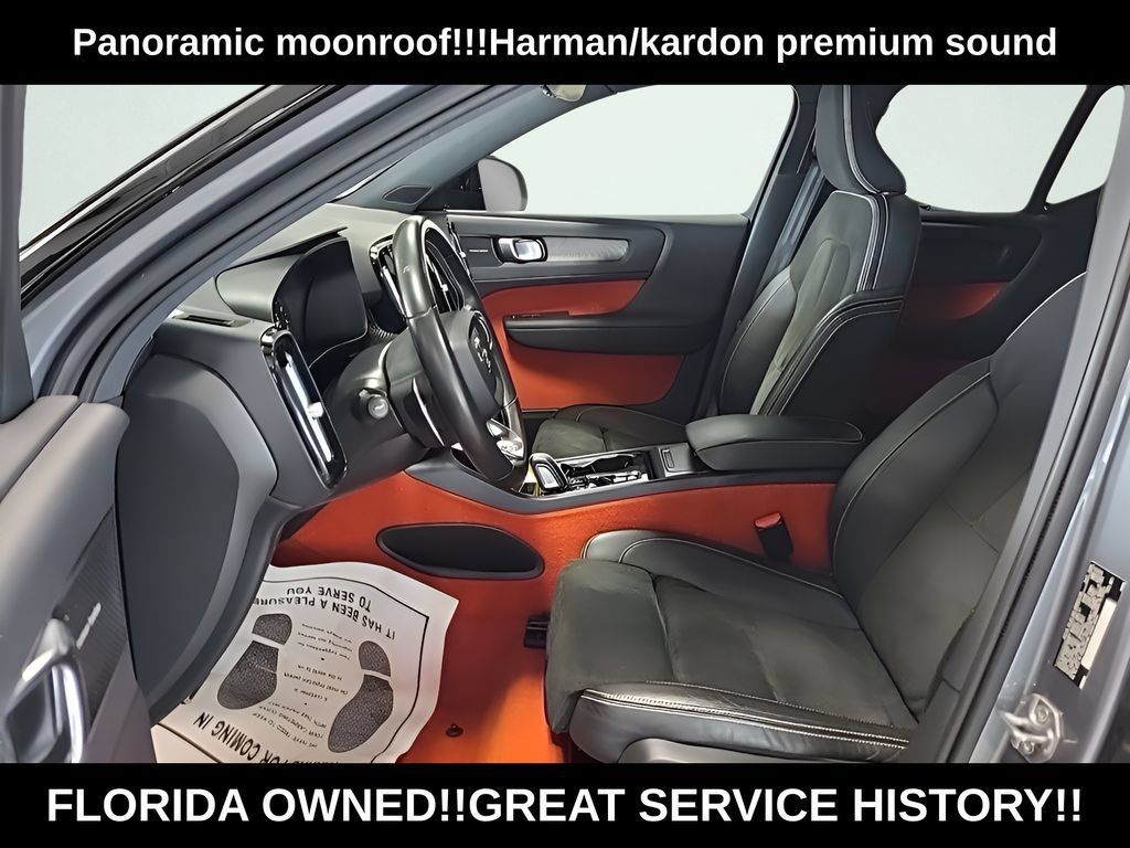 Used 2019 Volvo XC40 T5 R-Design AWD/4WD image 17